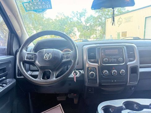 Used 2015 RAM 1500 Express RWD image 14