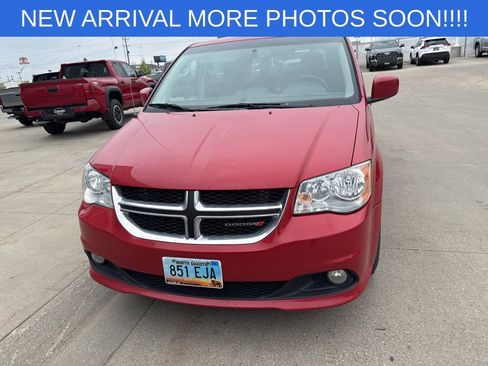 Used 2012 Dodge Grand Caravan Crew w/ Crew Value Pkg FWD image 6