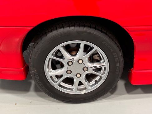 Used 2001 Chevrolet Camaro Z28 w/ Preferred Equipment Group 2 image 31