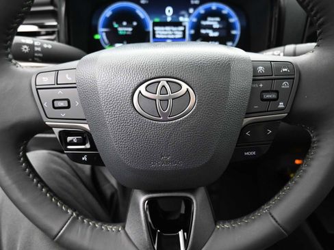 New 2026 Toyota Camry XLE image 6