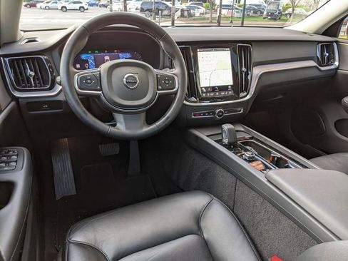 Certified 2025 Volvo S60 B5 Core AWD/4WD image 13