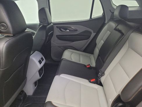 Used 2021 GMC Terrain SLT w/ Infotainment Package II FWD image 18