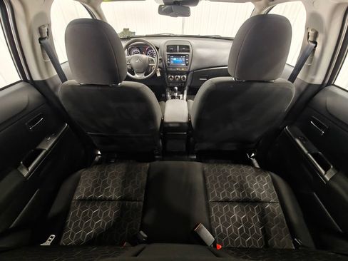 Used 2023 Mitsubishi Outlander Sport ES AWD/4WD image 31