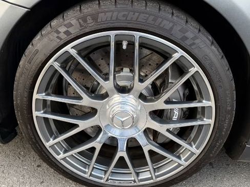 Used 2017 Mercedes-Benz SL 63 AMG image 36