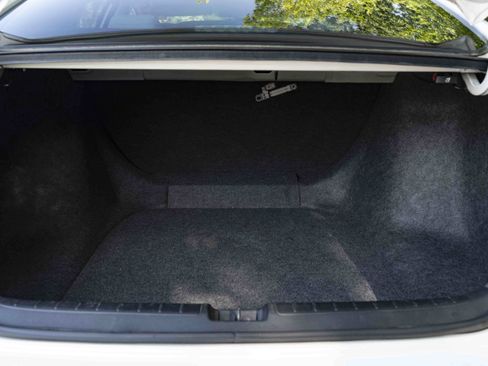 Used 2018 Honda Accord LX image 36