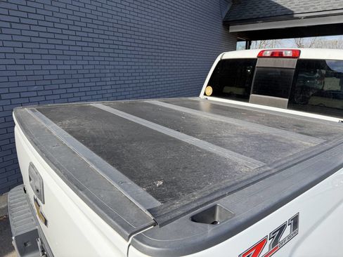 Used 2015 Chevrolet Silverado 1500 LTZ Z71 w/ LTZ Plus Package image 8