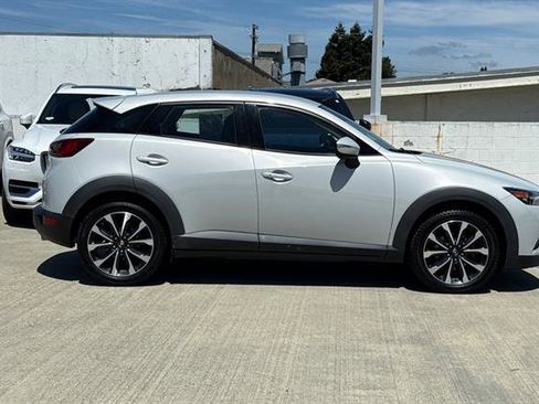 Used 2019 MAZDA CX-3 Touring AWD/4WD image 2