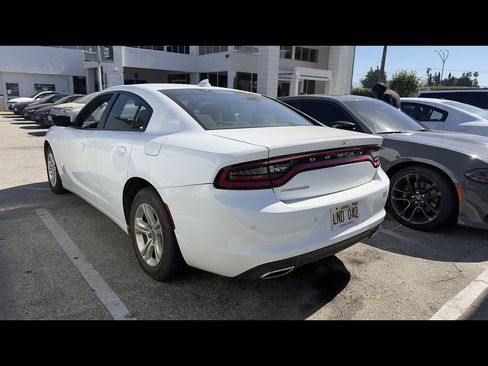 Used 2023 Dodge Charger SXT RWD image 4