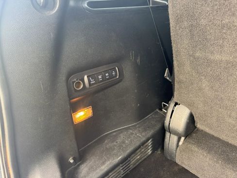 Used 2017 Ford Explorer Limited AWD/4WD image 31