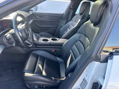 Used 2020 Porsche Taycan 4S AWD/4WD image 9