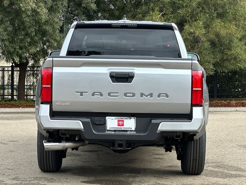 New 2025 Toyota Tacoma SR5 image 5