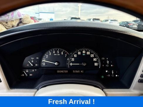 Used 2006 Cadillac XLR RWD image 3