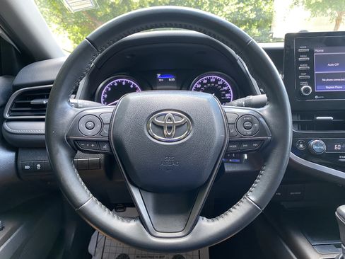 Used 2023 Toyota Camry SE FWD image 17