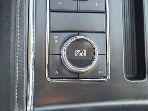 Certified 2022 Ford Expedition XLT image 28