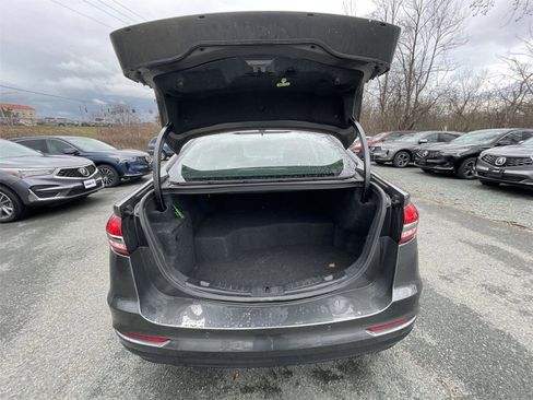 Used 2019 Ford Fusion SE image 23