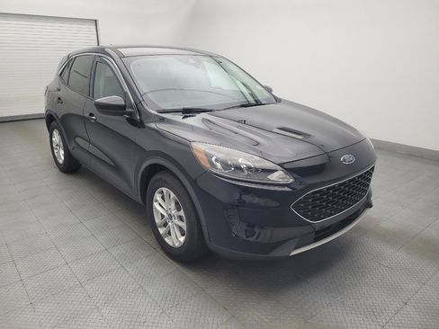 Used 2020 Ford Escape SE FWD image 13