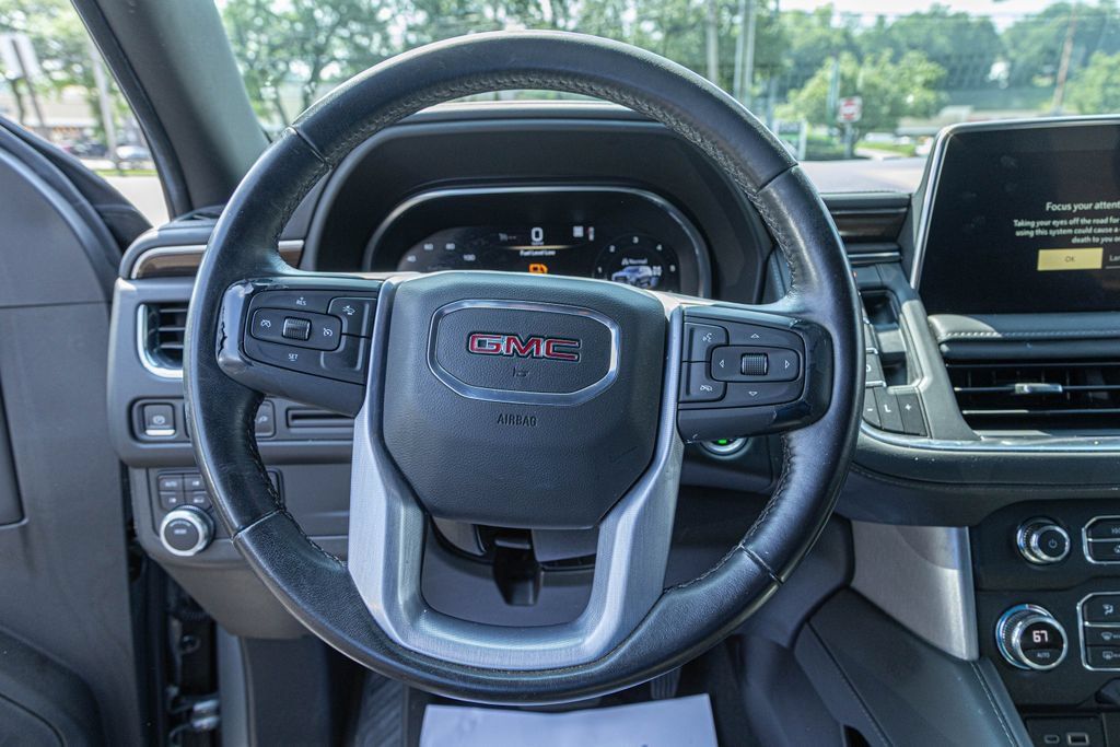 Used 2022 GMC Yukon SLE w/ Gmc Pro Safety Plus Package AWD/4WD image 22