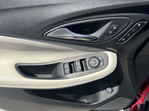 Used 2021 Buick Encore GX Essence w/ Experience Buick Package FWD image 22