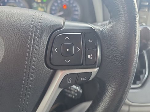 Used 2020 Toyota Sienna XLE image 22