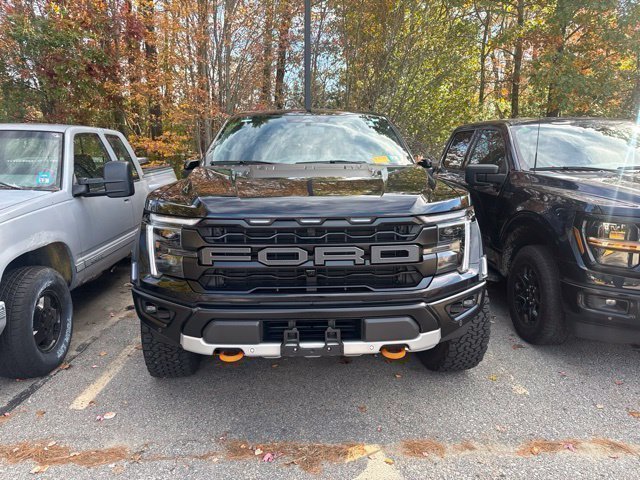 Used 2025 Ford F150 Raptor AWD/4WD image 2