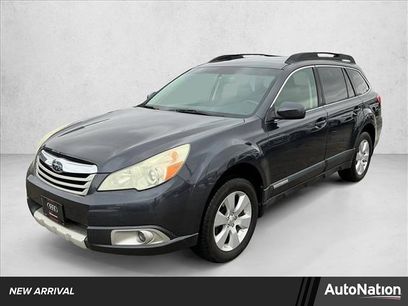 Used 2011 Subaru Outback 2.5i Limited w/ PWR Moonroof Pkg