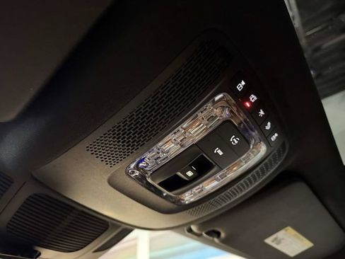 Certified 2025 Mercedes-Benz GLS 450 4MATIC image 31