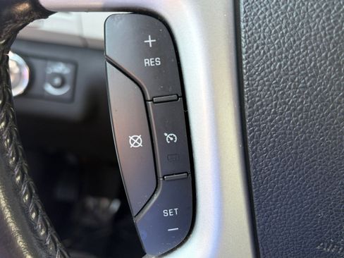 Used 2012 Chevrolet Traverse LTZ AWD/4WD image 20