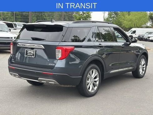 Used 2023 Ford Explorer XLT w/ Equipment Group 202A AWD/4WD image 13