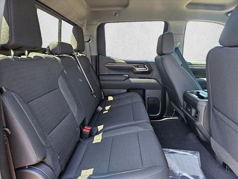 New 2026 Chevrolet Silverado 1500 LT w/ Z71 Off-Road Package AWD/4WD image 15
