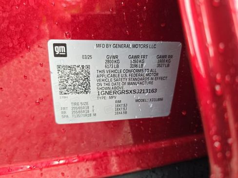Used 2025 Chevrolet Traverse LT w/ LPO, Floor Liner Package FWD image 31