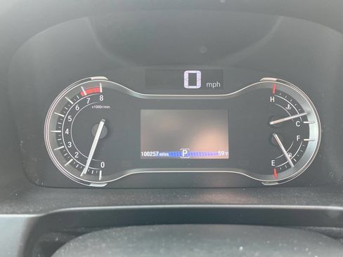 Used 2017 Honda Pilot Touring image 17