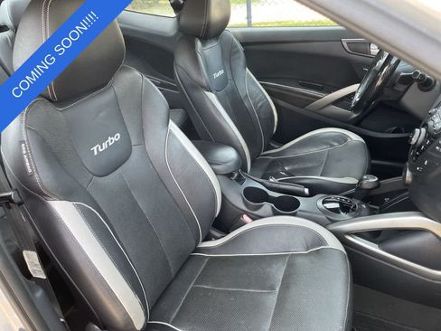 Used 2013 Hyundai Veloster Turbo FWD image 14