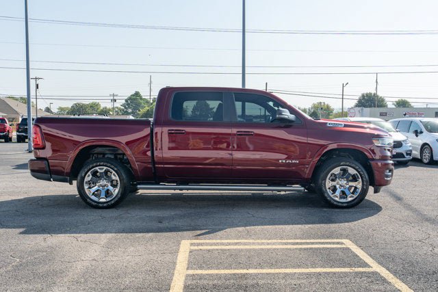 Used 2025 RAM 1500 Big Horn AWD/4WD image 6