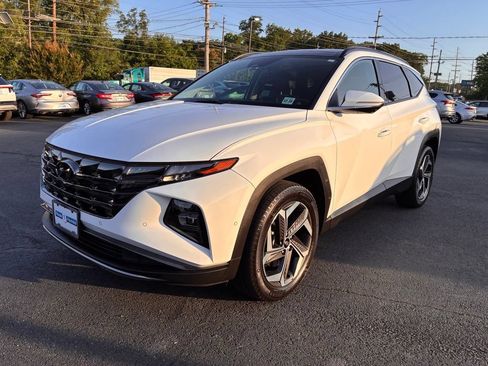 Used 2024 Hyundai Tucson Limited AWD/4WD image 3