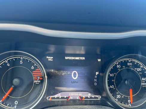 Used 2016 Jeep Cherokee Limited AWD/4WD image 13