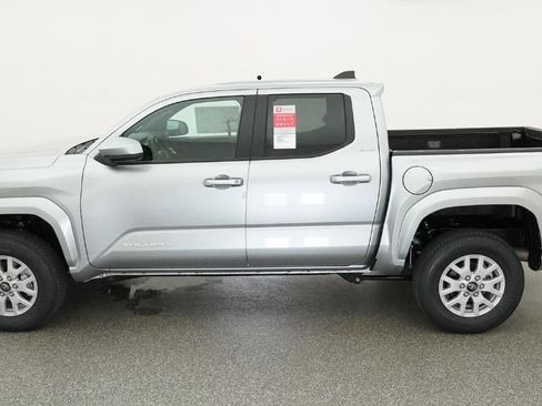 New 2026 Toyota Tacoma SR5 image 3