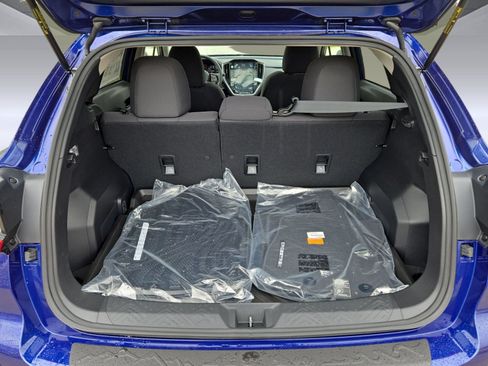 Certified 2025 Subaru Crosstrek 2.5i Premium AWD/4WD image 23