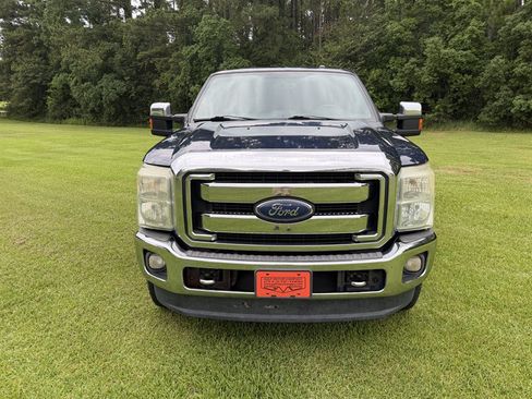 Used 2015 Ford F250 Lariat w/ Lariat Ultimate Package AWD/4WD image 11