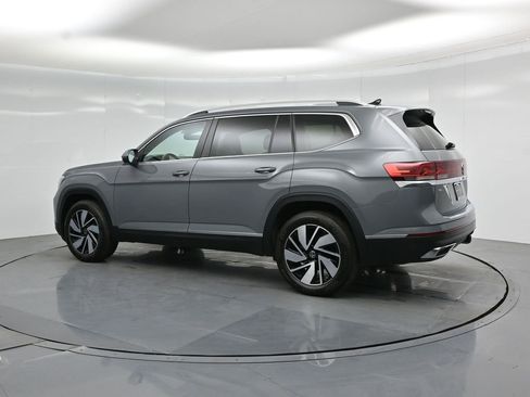 Used 2025 Volkswagen Atlas SEL image 6