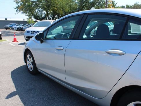 Used 2016 Chevrolet Cruze LS FWD image 42