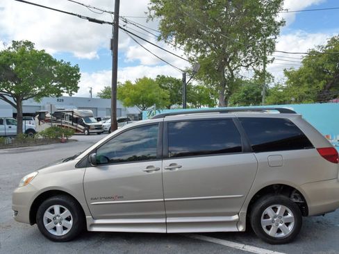Used 2005 Toyota Sienna LE w/ Assistance Pkg 2 FWD image 8