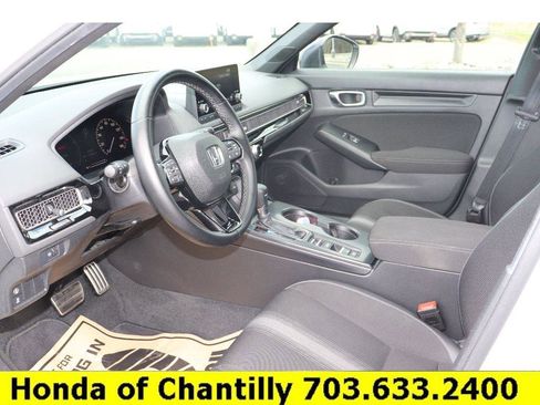 Used 2024 Honda Civic Sport image 23