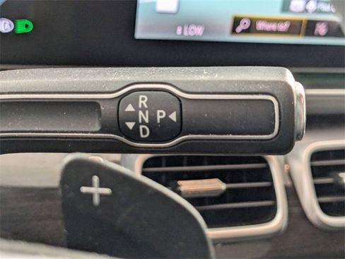 Used 2022 Mercedes-Benz GLS 450 4MATIC image 25