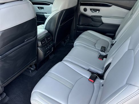 Certified 2024 Honda Pilot EX-L image 27