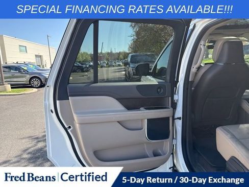 Used 2023 Lincoln Navigator L Reserve image 14