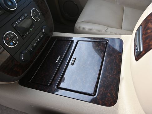 Used 2012 GMC Sierra 2500 Denali image 40