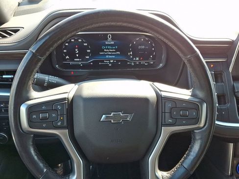 Used 2022 Chevrolet Tahoe Z71 w/ Luxury Package image 20