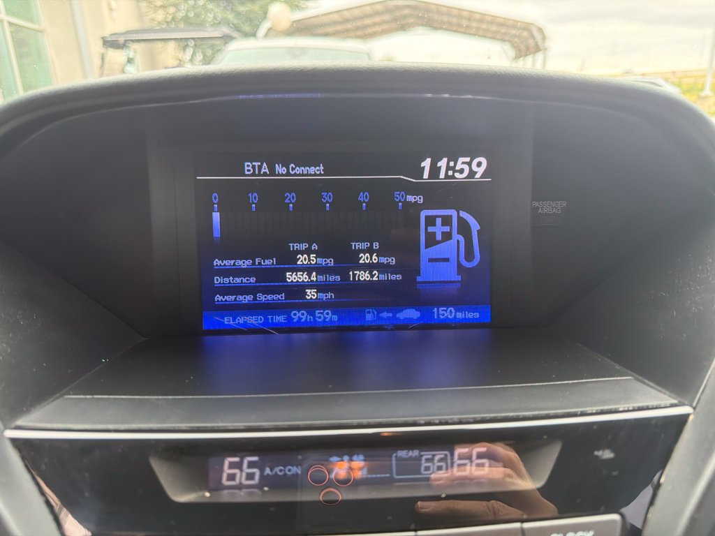 Used 2015 Honda Pilot LX image 11