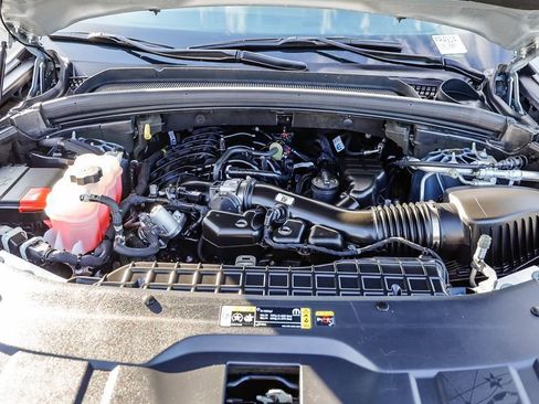 Certified 2023 Jeep Grand Cherokee L Laredo image 28