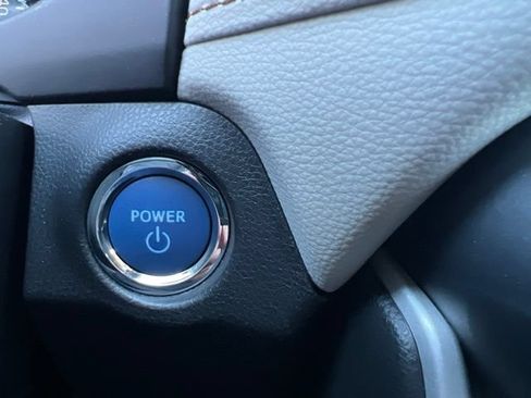 Used 2021 Toyota RAV4 Limited w/ Limited Grade Weather Package AWD/4WD image 19